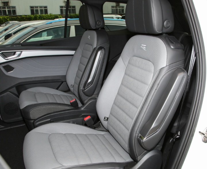 新增7座版本，功能配置优化，2022款大众揽境购车攻略