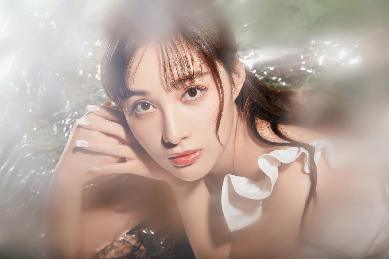 战场来信|孙嘉璐|白裙_新浪新闻