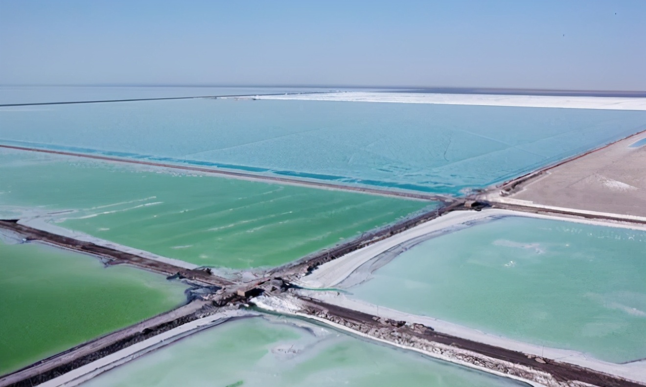 nasa传回罗布泊卫星图死亡之海的聚宝盆越变越大