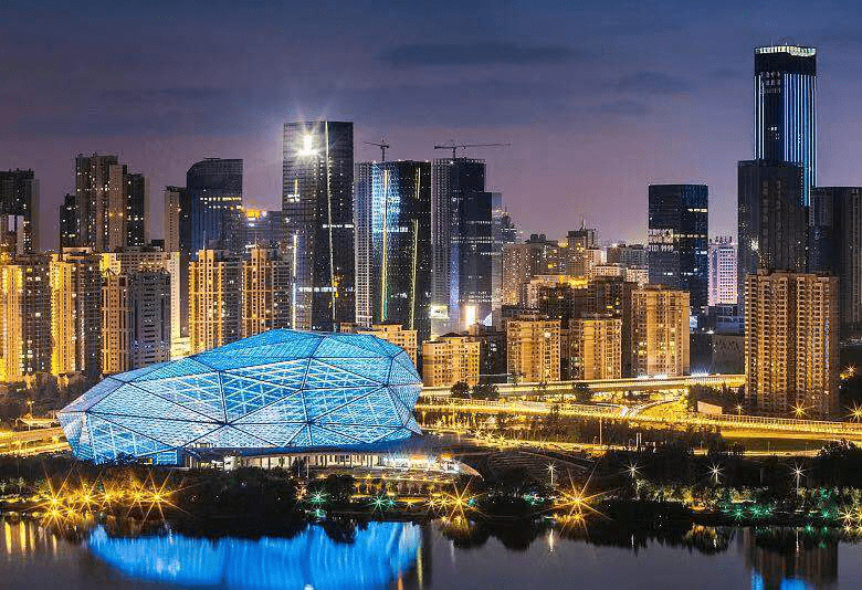 一个夏天都没出门？不如做一回“第一个看秋色的人”，可好？休闲区蓝鸢梦想 - Www.slyday.coM