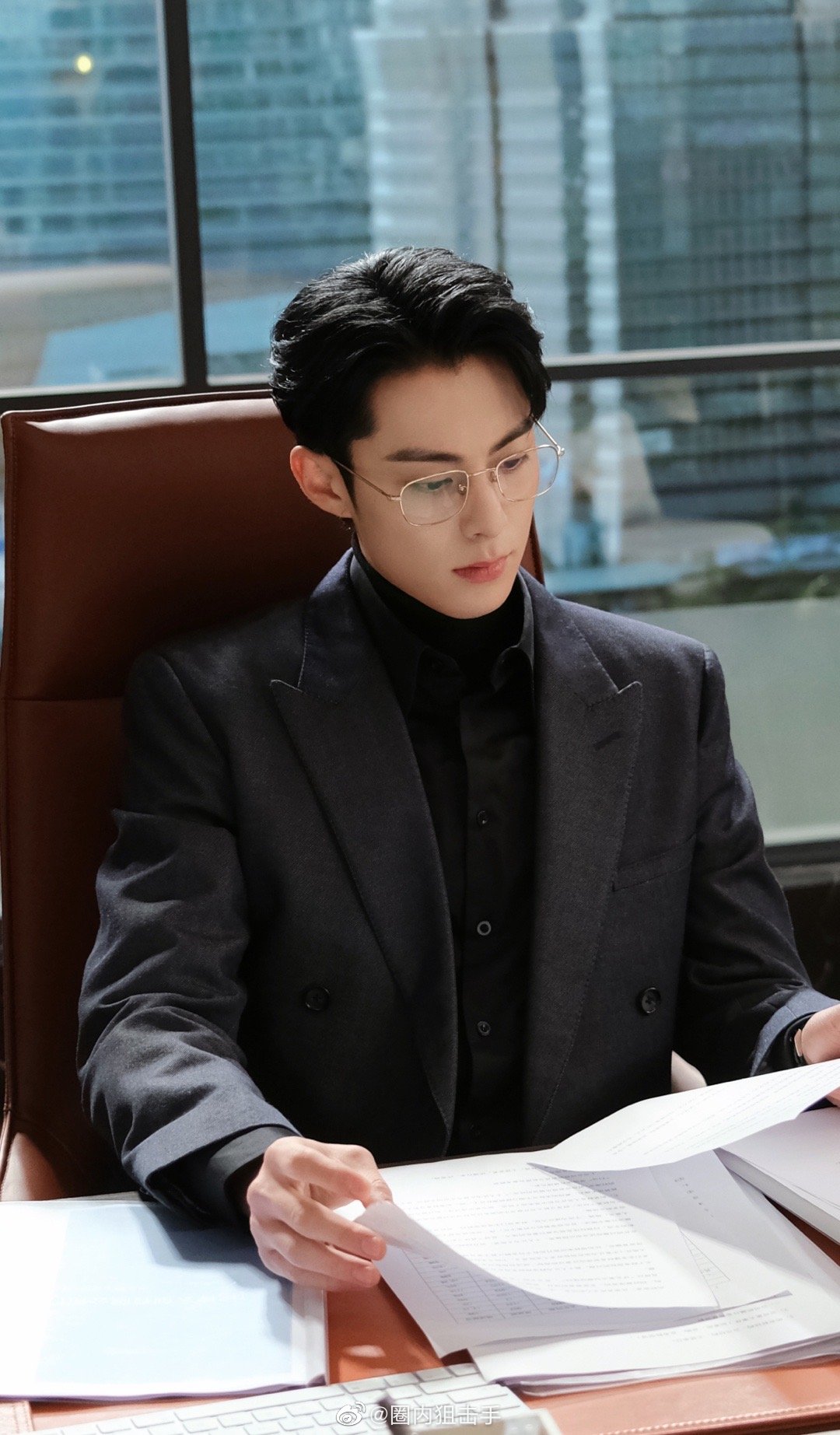 总裁大人轻一点