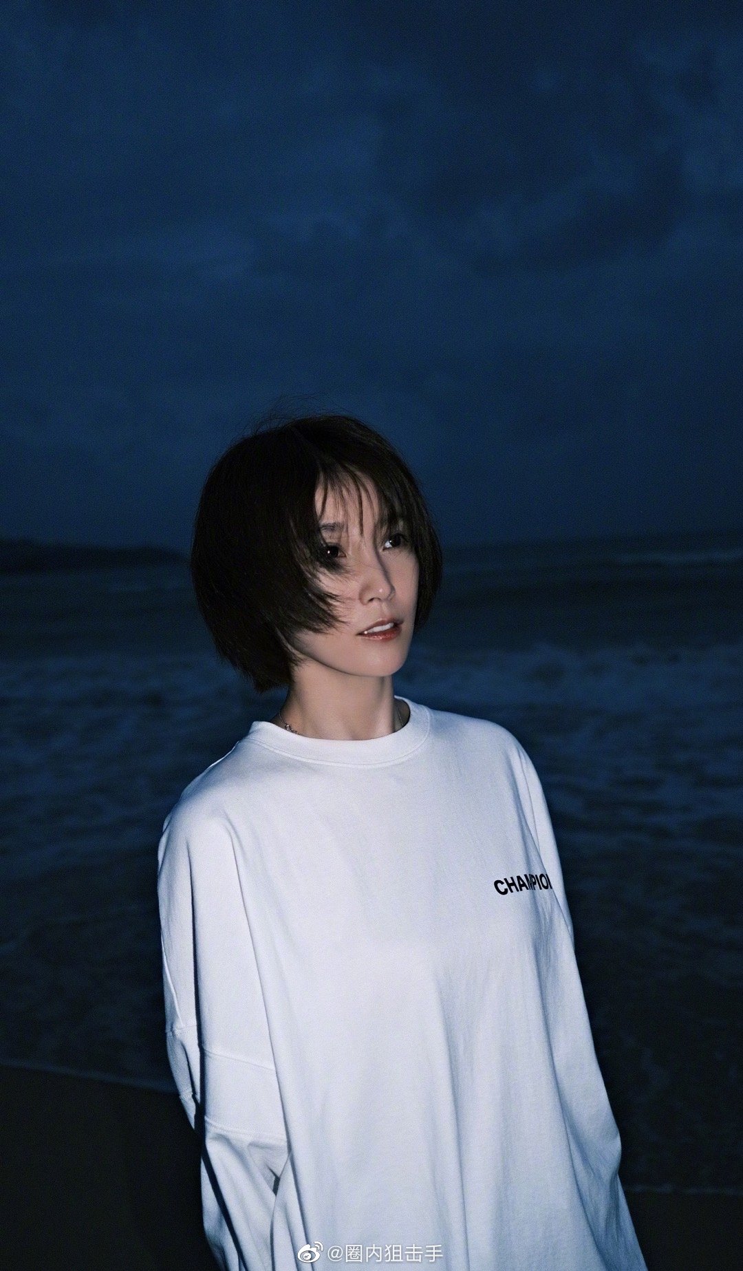 谢楠这是要留长发了吗,不过这颜值不管什么发型都很好看呀