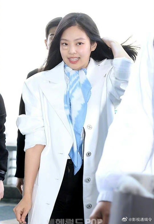 jennie这是也胖了?_高清图集_新浪网