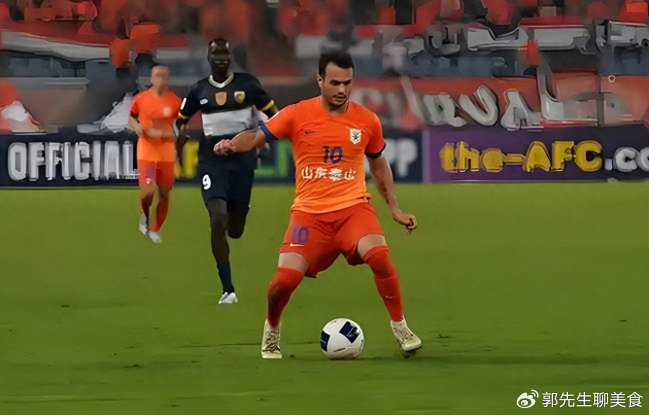 意外！郑智仅带领西海岸踢了一场中超，为何球迷就说他不如邵佳一
