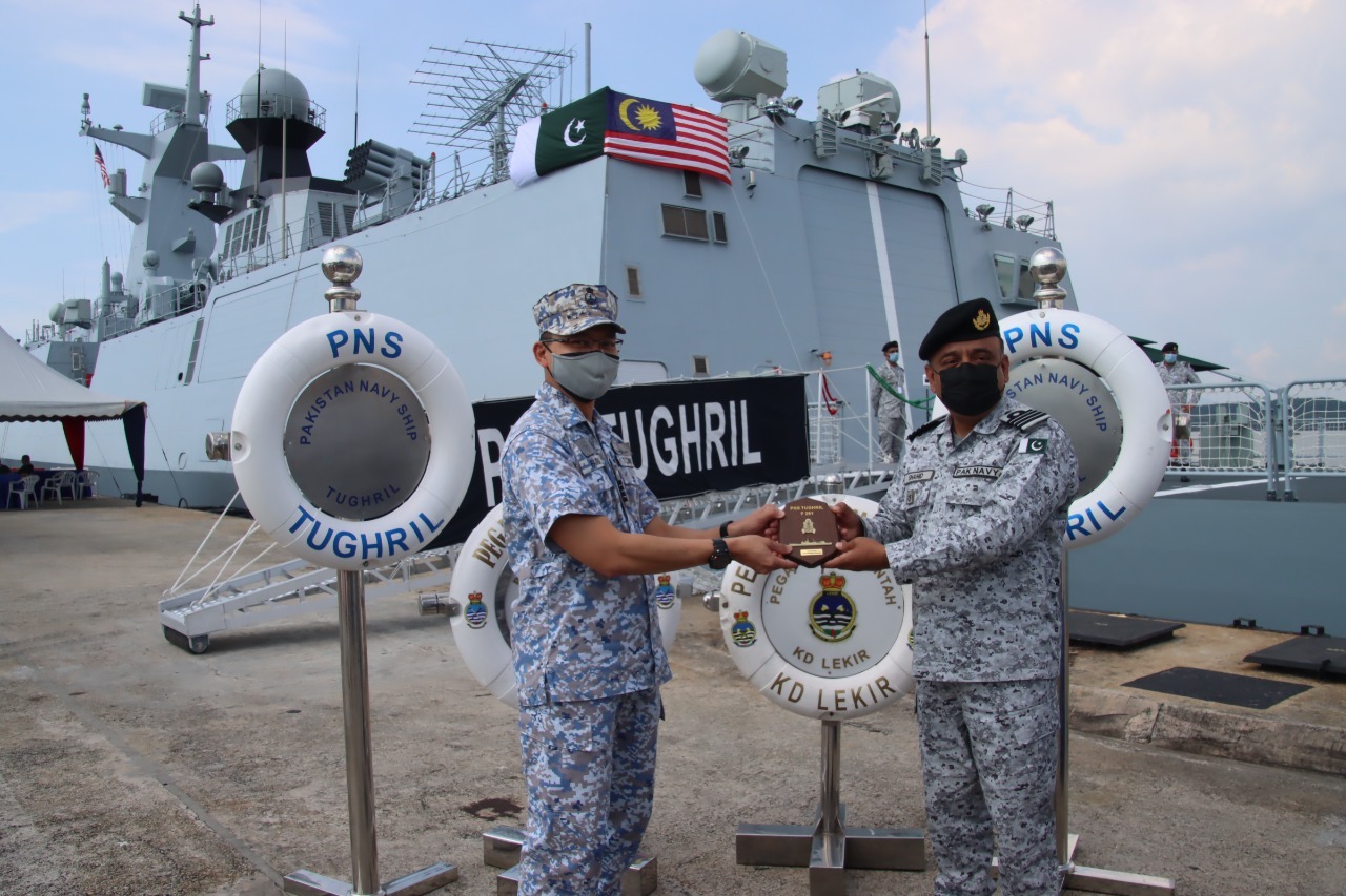 巴基斯坦054ap图格里尔号在马来西亚进行交流活动_高清图集_新浪网