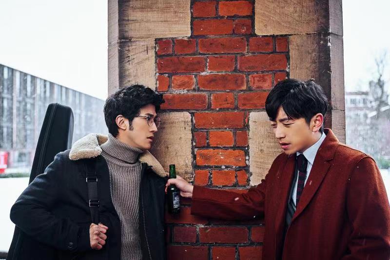 白客首次出演浪漫爱情轻喜剧合法伴侣今日正式上映