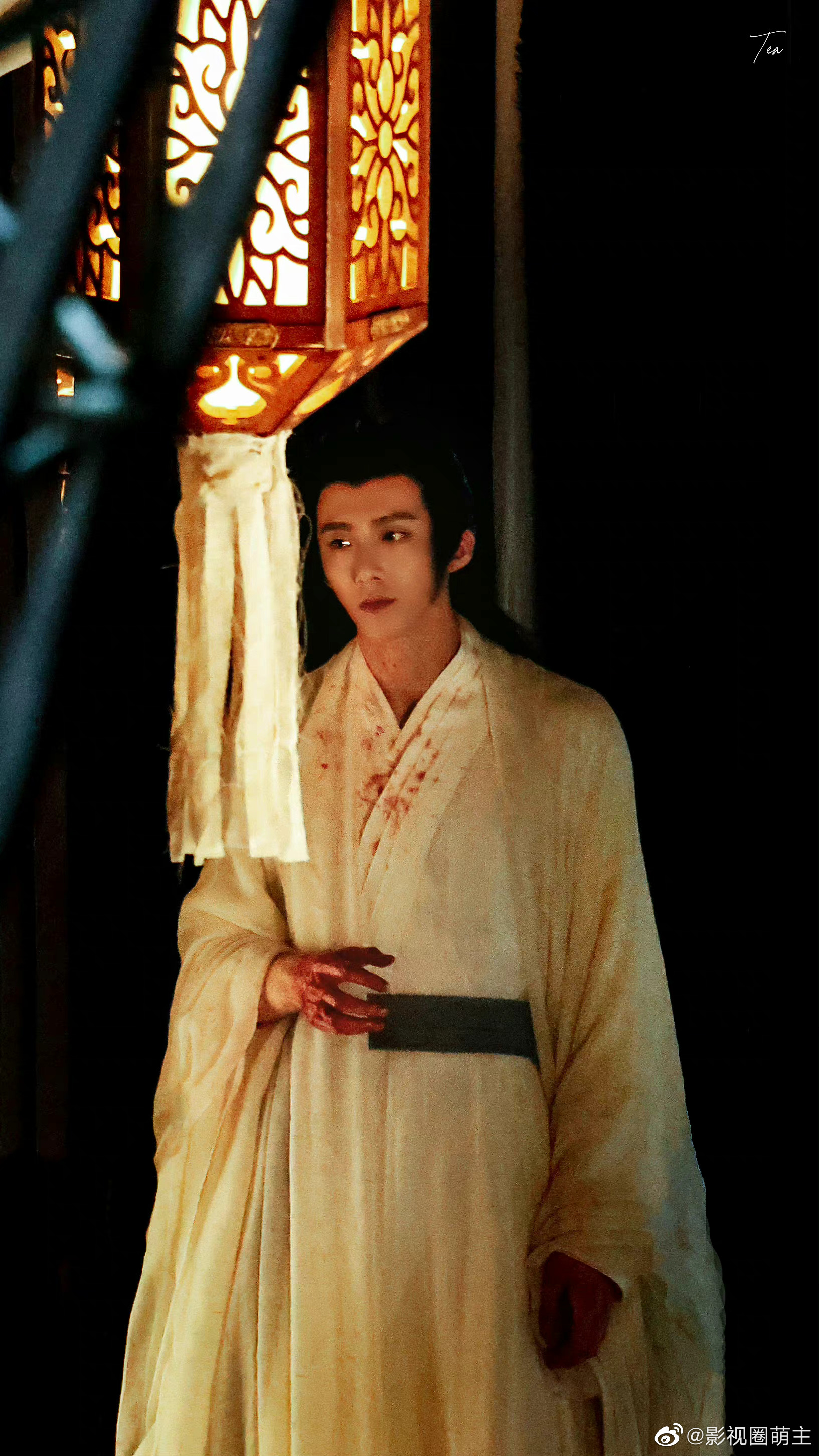 刘宇宁《一念关山》路透 对白衣染血这种极度反差没有抵抗力……_高清