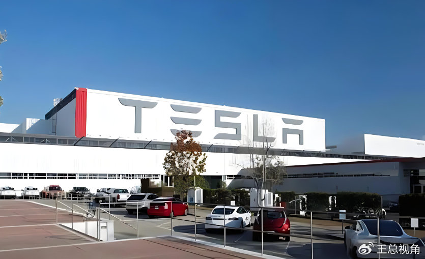 特斯拉成新任"贬值之王",终于撑不住了,一年内二手贬值超30%