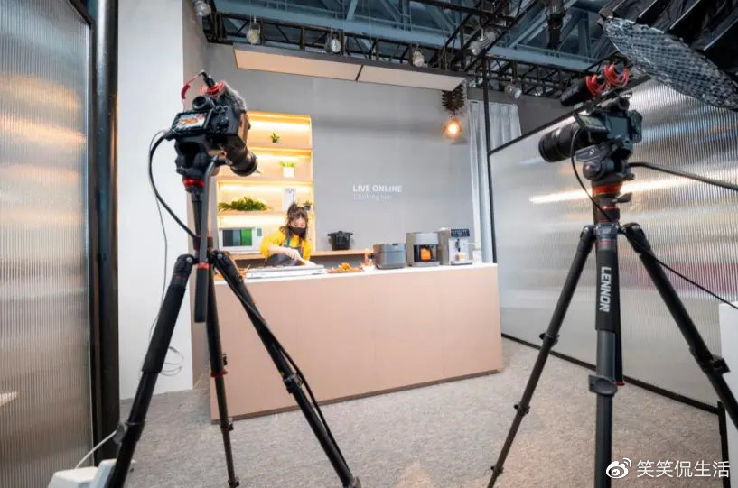 直播君用镜头记录真实用声音传递温度与力量