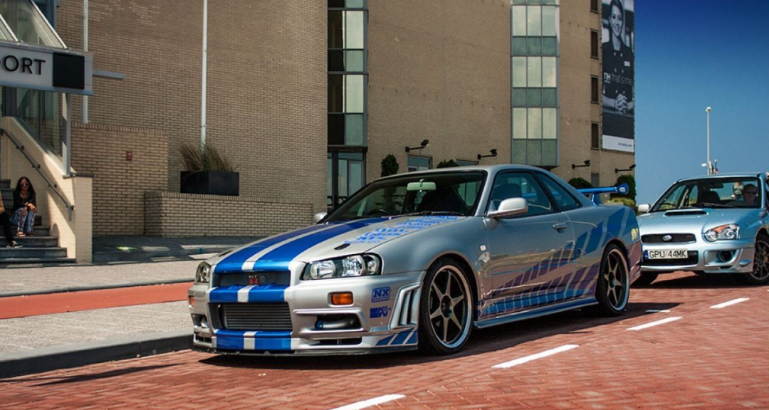 日产skyliner34 gt-r《速度与激情2》范·迪塞尔在《速度与激情1》中