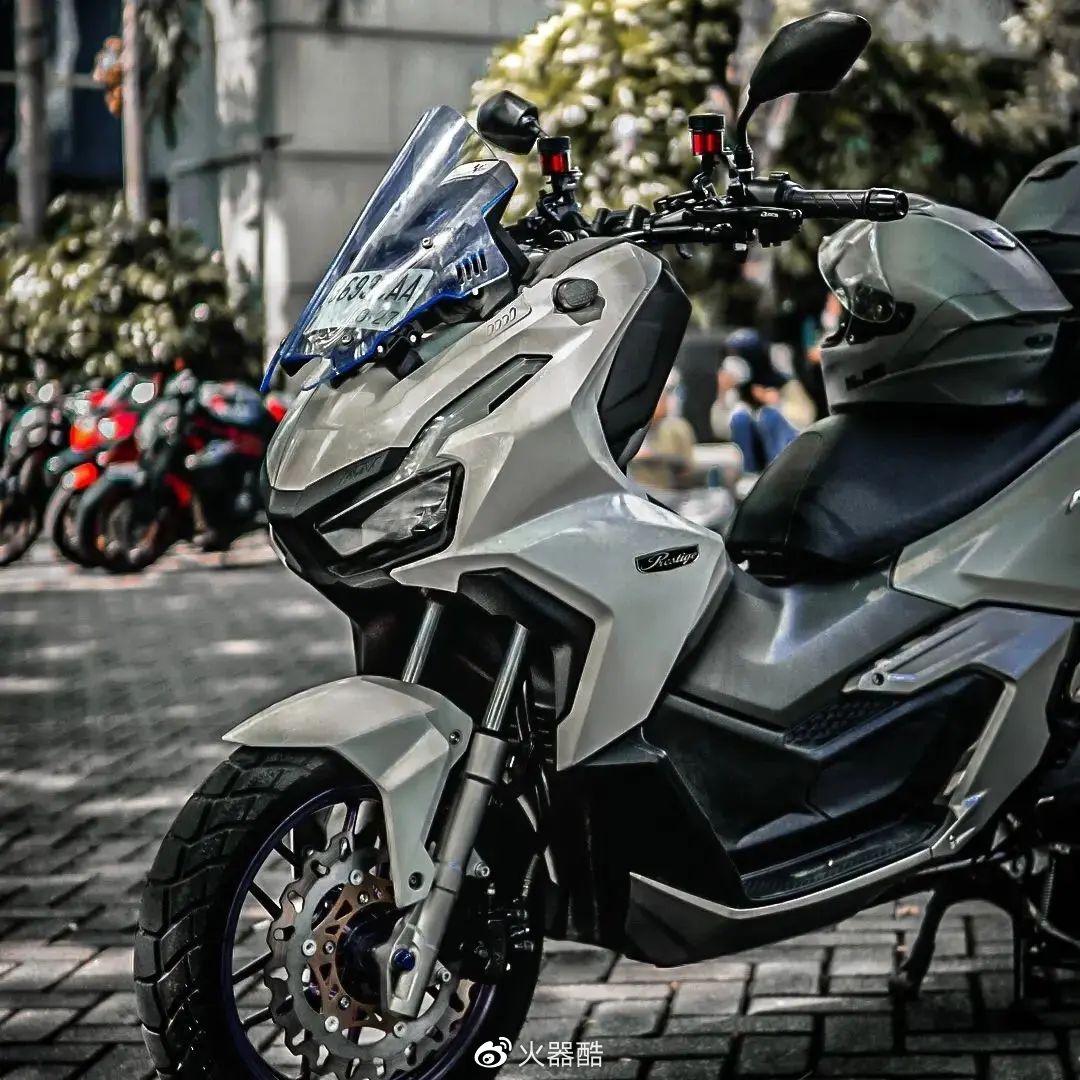 【希望今年国内可以上市】本田adv160美图欣赏__财经头条