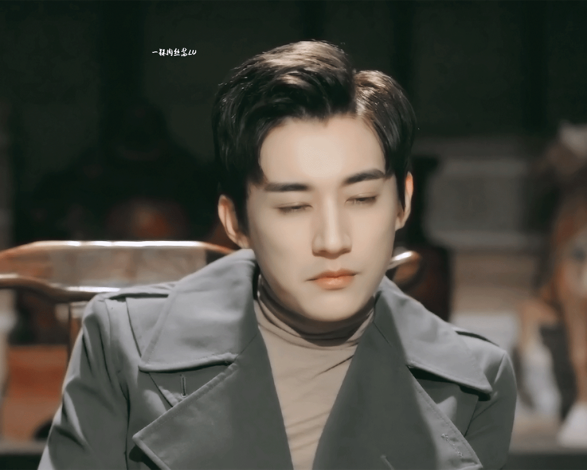 虽然但是,我还是觉得刘学义的解雨臣好可!花爷yyds