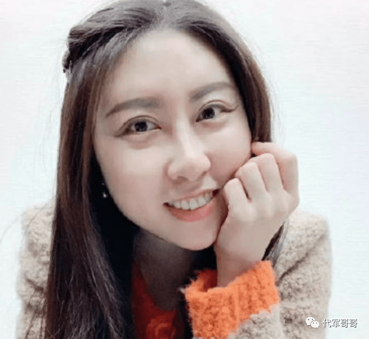 贾平凹女儿贾浅浅，代表作堪比小学生作文，疑似高考分数曝光休闲区蓝鸢梦想 - Www.slyday.coM