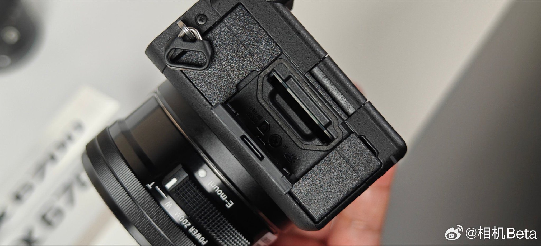 索尼a6700微单相机真机实拍|索尼a6700|微单相机_新浪新闻