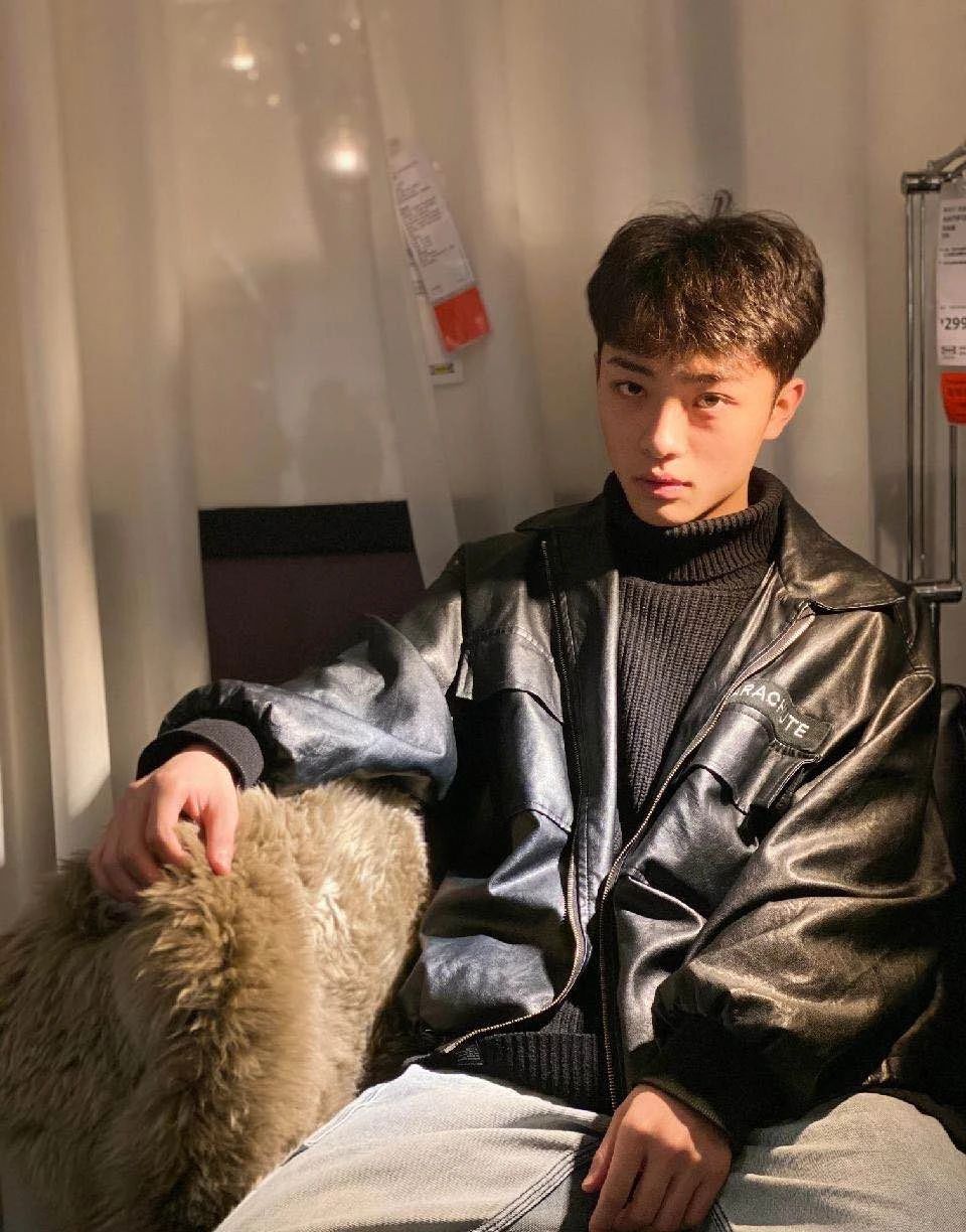 国风美少年学院风男孩2020届艺考生还有多少帅哥没被发现