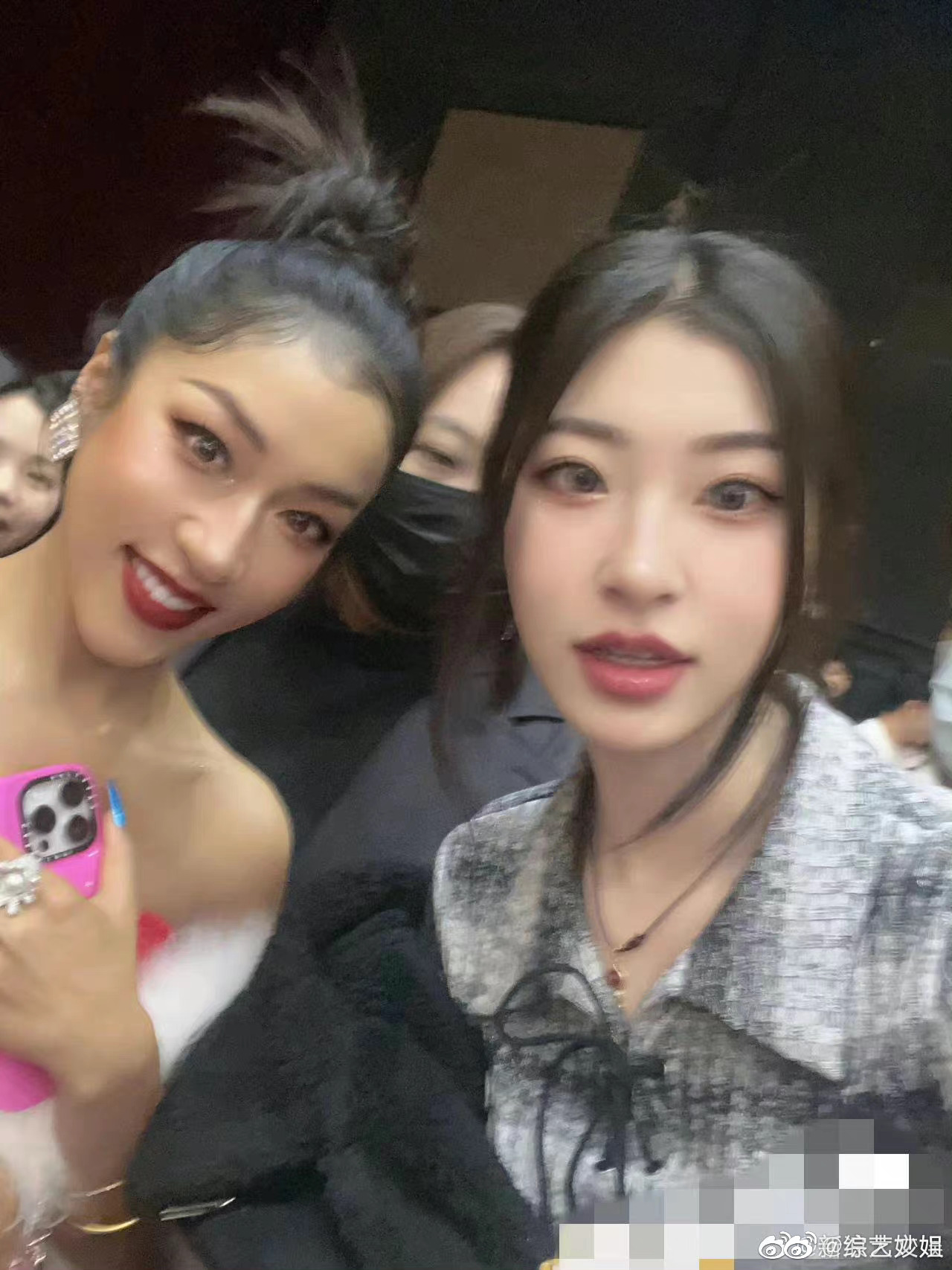 吉克隽逸看付航脱口秀被偶遇,这以后够付航吹的啦……__财经头条
