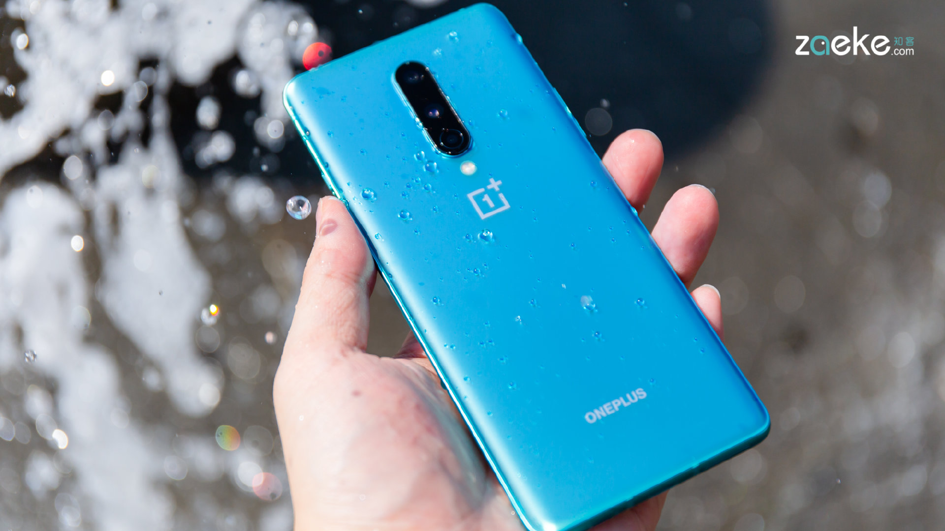 一加8是真的"头铁",但它的"头铁"让人喜欢