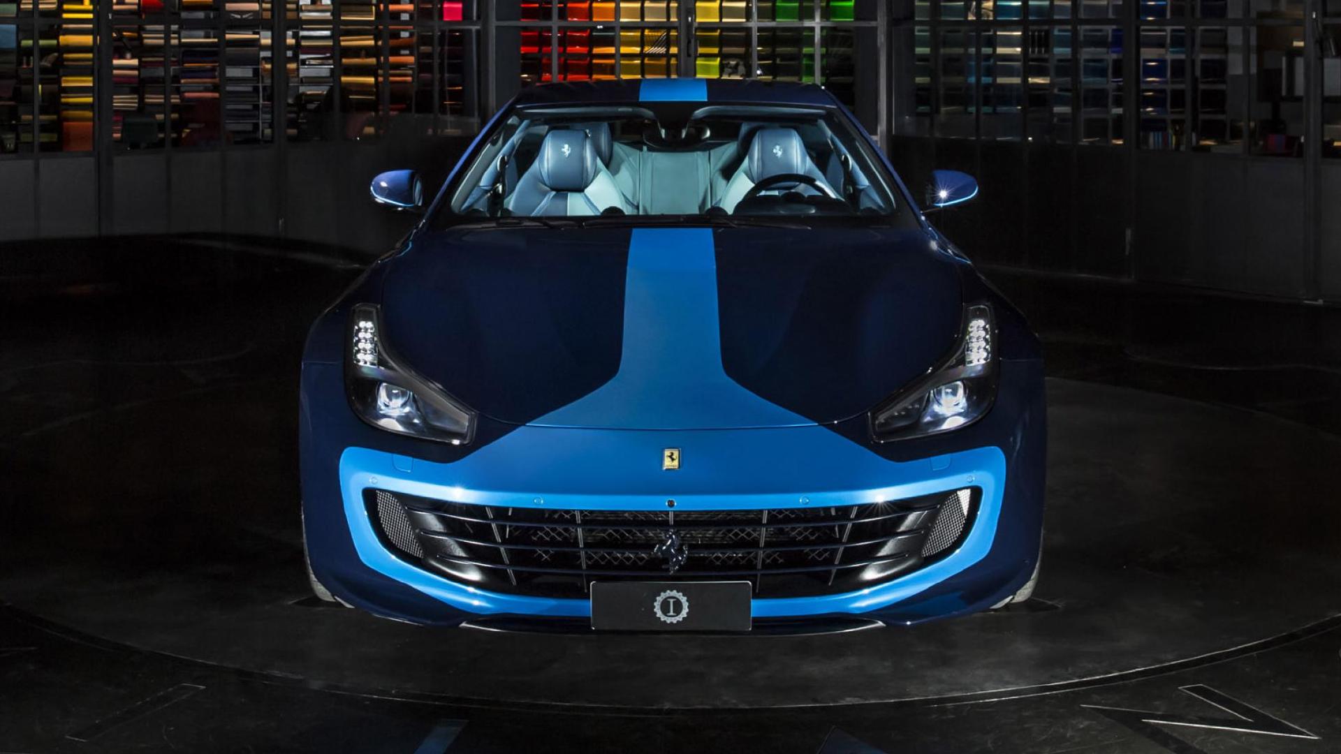 500万 的超靓法拉利gtc4lusso,v12,43.4秒破百,4驱,689马力!