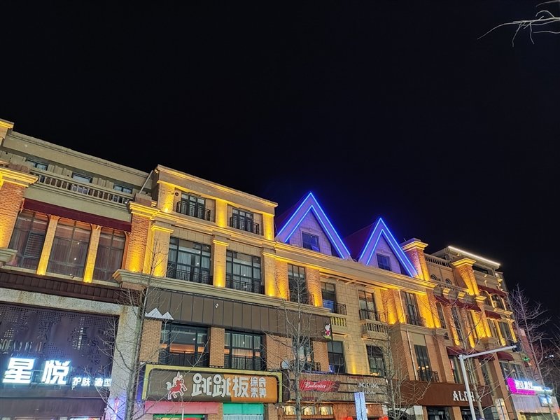 100％好评的秘密找到了！Redmi K40S评测：手抖党的福音休闲区蓝鸢梦想 - Www.slyday.coM