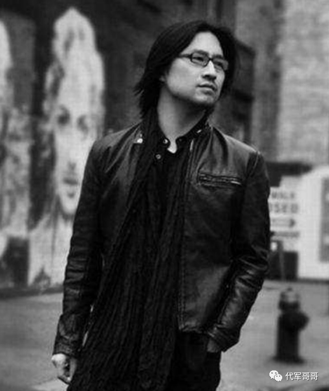 汪峰第一任妻子齐丹:目睹前夫梅开三度,4年婚姻让我至今后怕|齐丹|汪峰|筠子_新浪新闻
