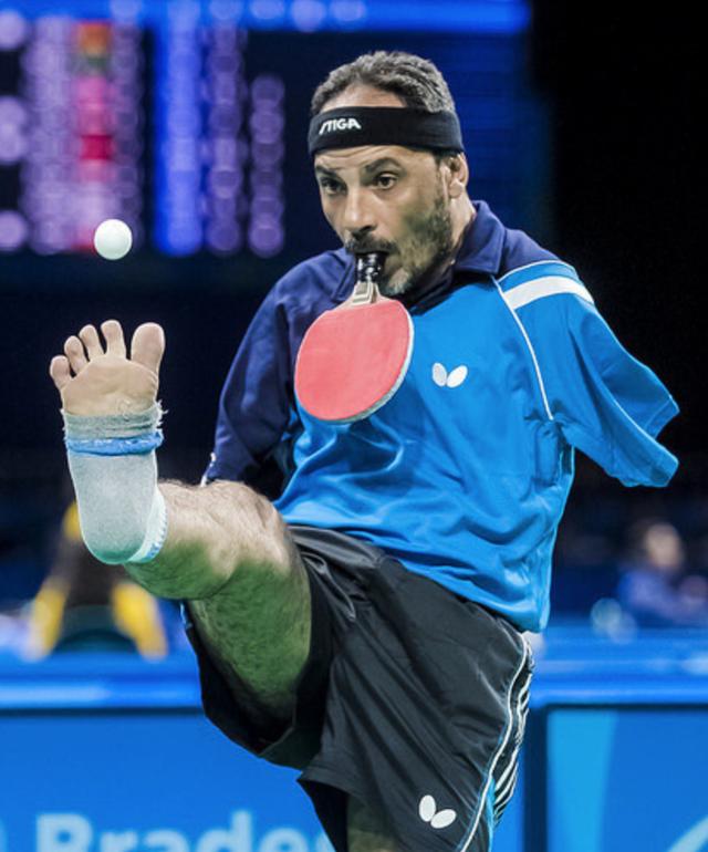 感动世界!用脚发球,用嘴“握”拍,他是东京残奥会上唯一用嘴打乒乓球的人休闲区蓝鸢梦想 - Www.slyday.coM 感动世界!用脚发球,用嘴“握”拍,他是东京残奥会上唯一用嘴打乒乓球的人休闲区蓝鸢梦想 - Www.slyday.coM