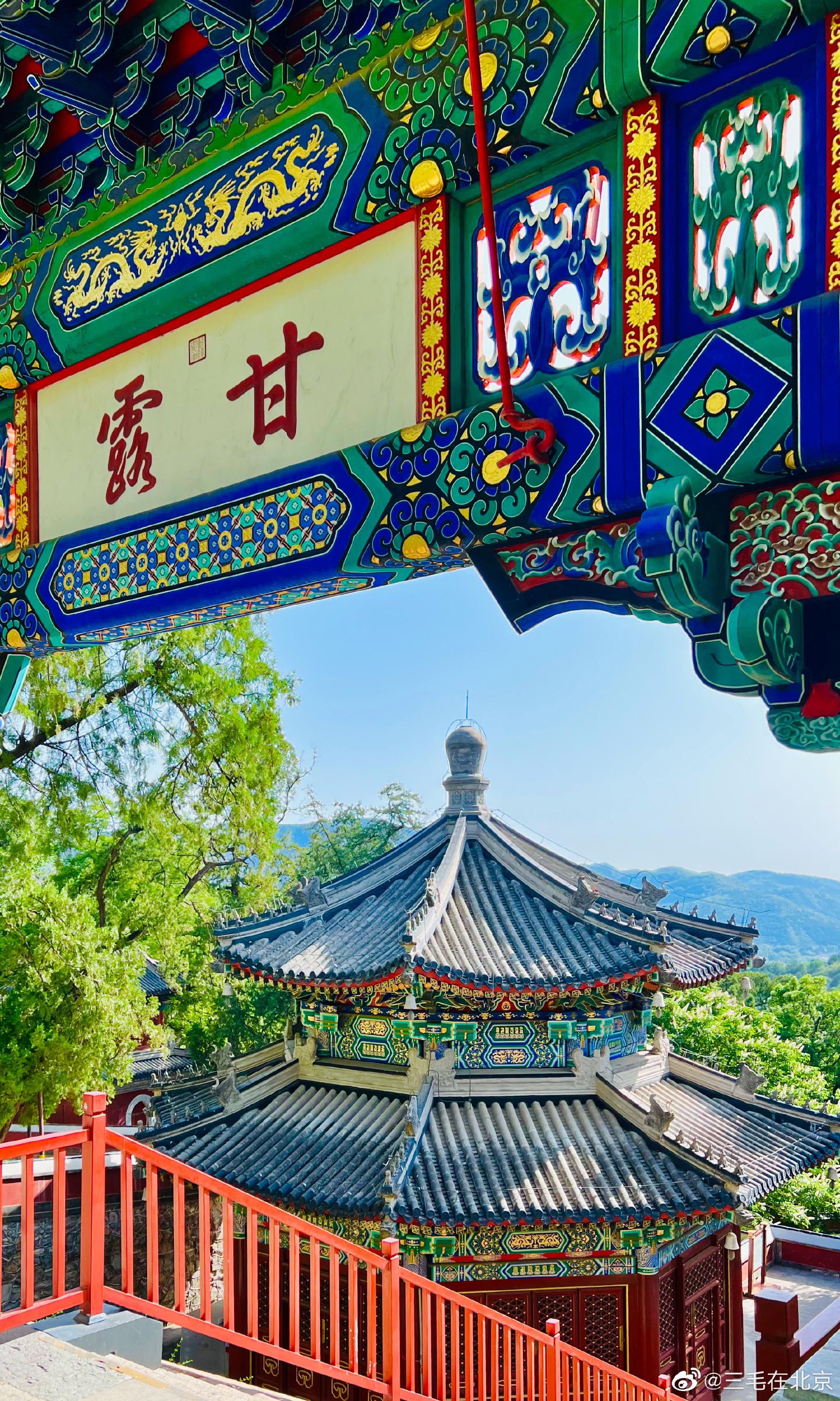 北京香山寺庙图片