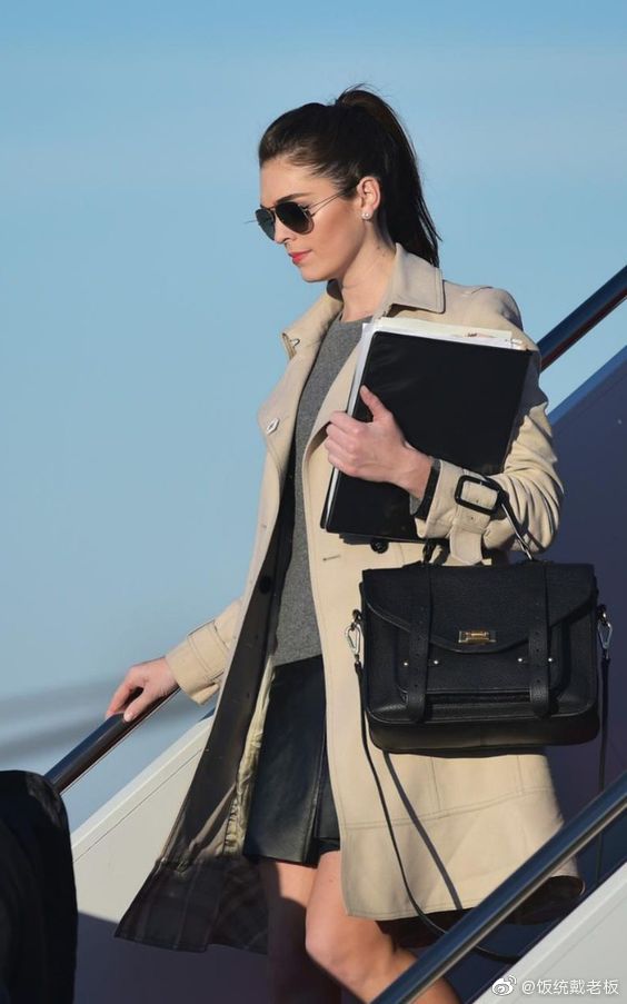 trump的助理hopehicks67刚刚感染新冠