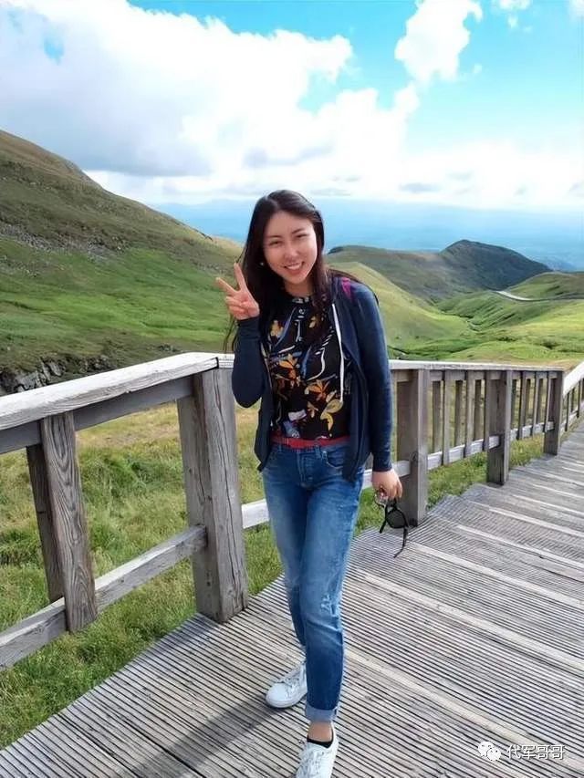 贾平凹女儿贾浅浅，代表作堪比小学生作文，疑似高考分数曝光休闲区蓝鸢梦想 - Www.slyday.coM