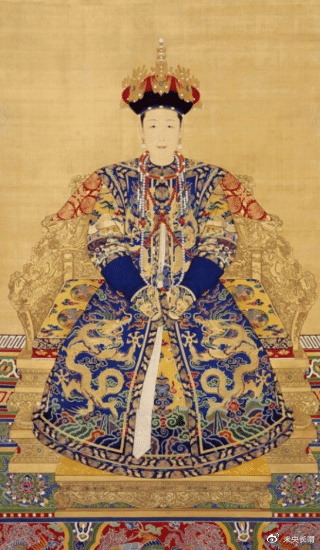 孝懿仁皇后虽抚养清世宗,但其娘家在九子夺嫡中几乎全在其反对面