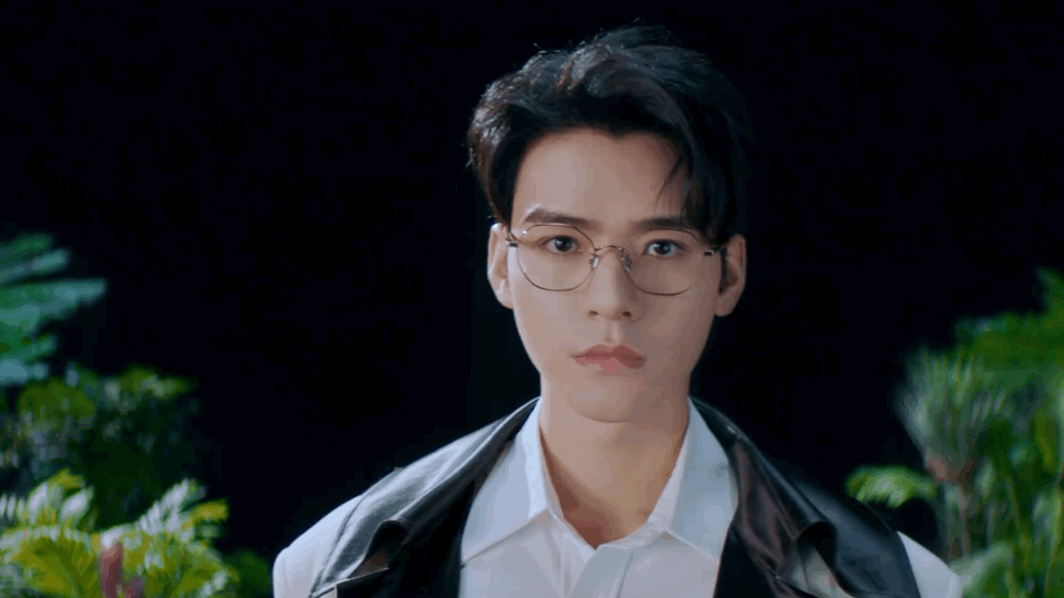 龚俊最新宣传大片眼镜俊子过于帅气了