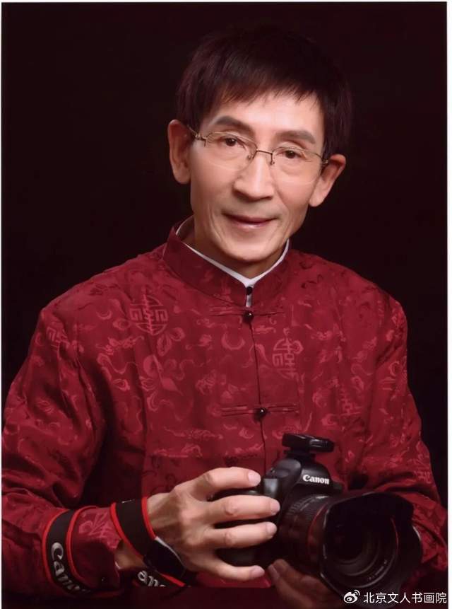 艺术家杨健业的艺术之路|艺术名家|澳大利亚|作品|荣誉|摄影_新浪新闻
