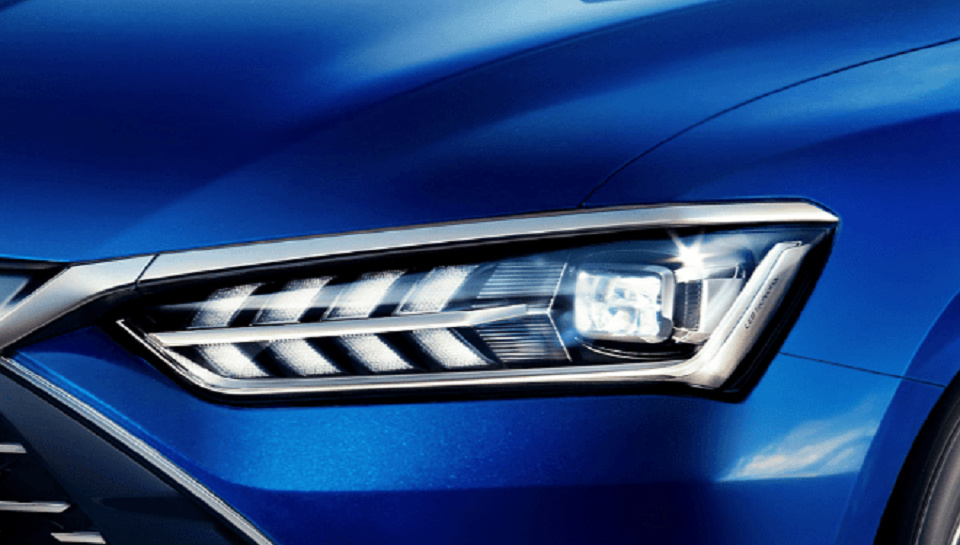 最低3.8个油，10-15万4款热门国产插混家轿，谁才是“经济王”？