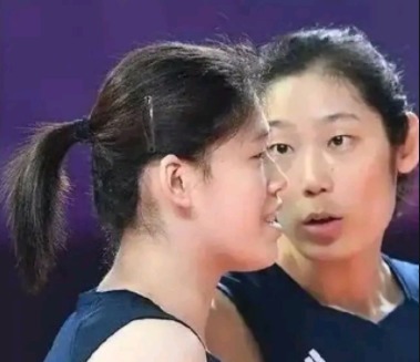 郎平这是锻炼谁呢?中国女排3休闲区蓝鸢梦想 - Www.slyday.coM 郎平这是锻炼谁呢?中国女排3休闲区蓝鸢梦想 - Www.slyday.coM