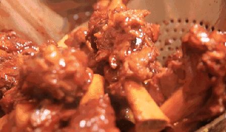 一个夏天都没出门？不如做一回“第一个看秋色的人”，可好？休闲区蓝鸢梦想 - Www.slyday.coM