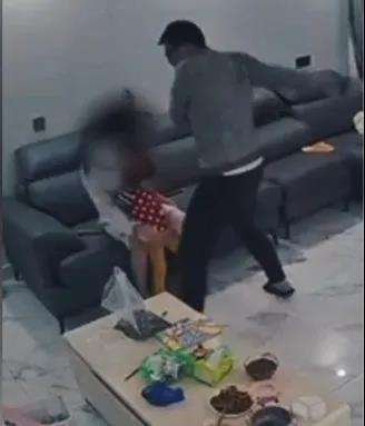公司高管当着孩子面家暴妻子！凌晨通报休闲区蓝鸢梦想 - Www.slyday.coM