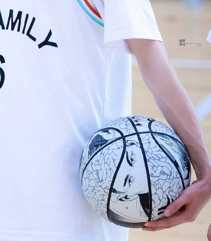 宋亚轩的手也是宝藏啊 67,骨节分明,一整个被苏到了