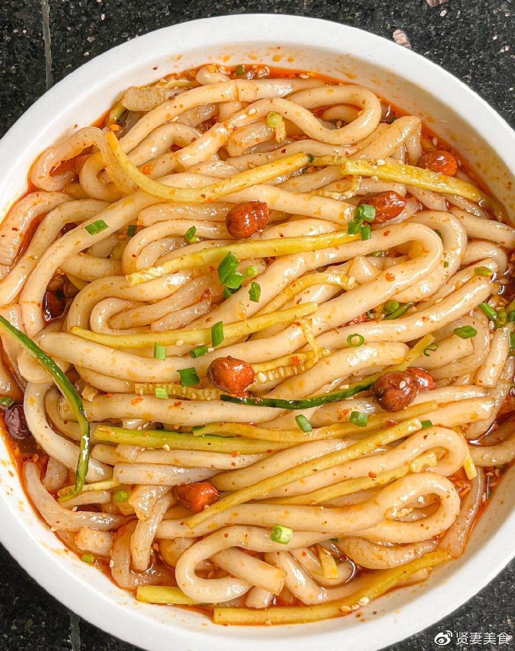 必备凉菜酸辣土豆粉,酸辣过瘾,怎么都吃不腻|土豆粉