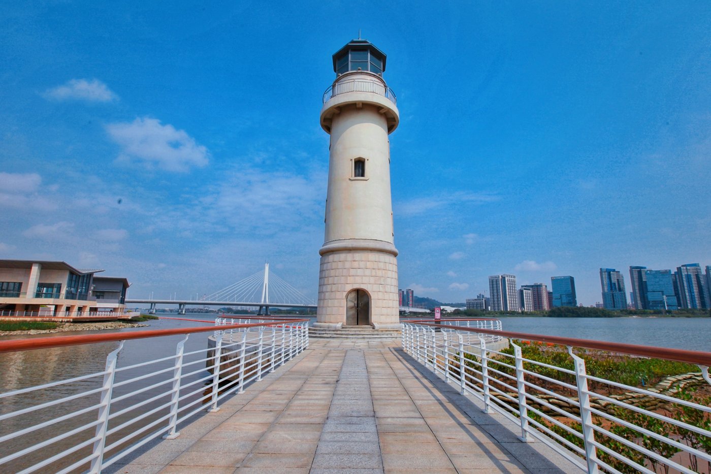 广州完美周末:0元打卡日式灯塔彩虹阶梯,百元日料随意吃