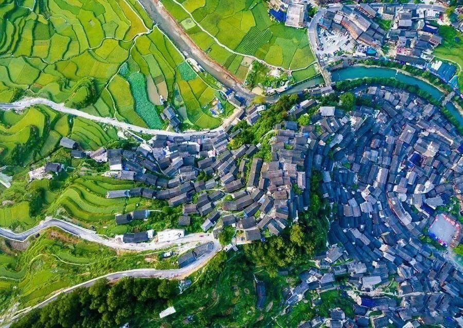 新课标强调的「家国情怀」怎么学？看看央视为孩子拍摄的5部神级纪录休闲区蓝鸢梦想 - Www.slyday.coM