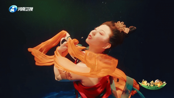 从收视垫底到一夜爆红,河南台的逆袭,让多少一线娱乐卫视脸红?休闲区蓝鸢梦想 - Www.slyday.coM 从收视垫底到一夜爆红,河南台的逆袭,让多少一线娱乐卫视脸红?休闲区蓝鸢梦想 - Www.slyday.coM