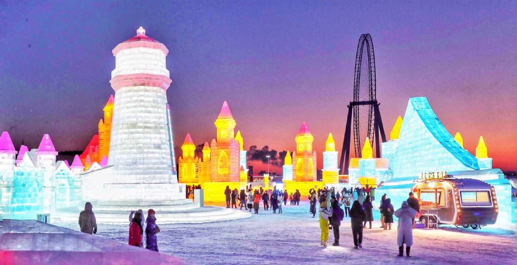 焦点|避寒出游与冰雪经济双热 冬季消费复苏大有可为