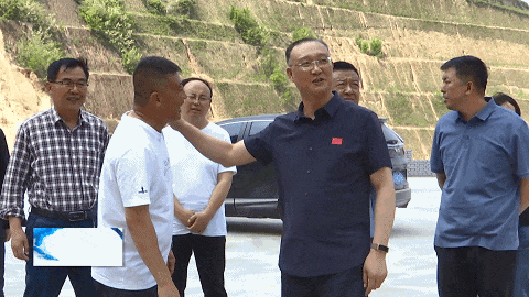 柳林:杨月祥深入留誉镇 三交镇调研农业产业发展