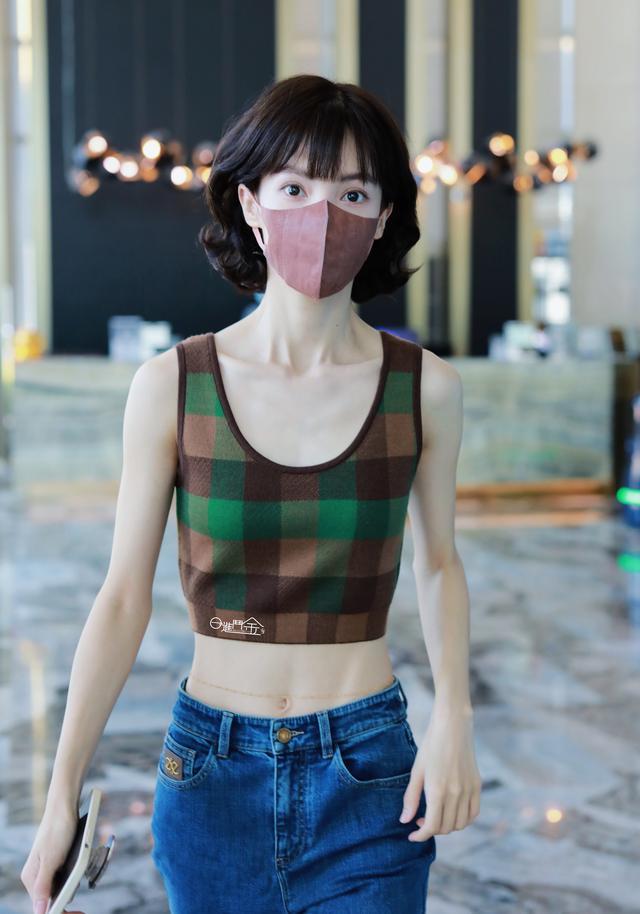 剪了短发的金晨好可爱!