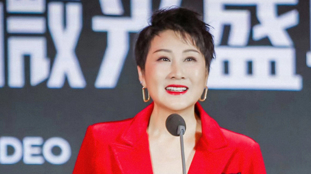 张凯丽获年度口碑演员奖 直言口碑是演员前行的动力|人世间|张凯丽|口碑_新浪新闻