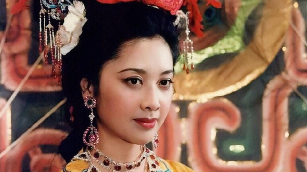 西游记第一美人：朱琳一生无儿无女，古稀之年美人依旧！|女儿国国王|女儿国|国王|徐少华|姜子牙_新浪新闻