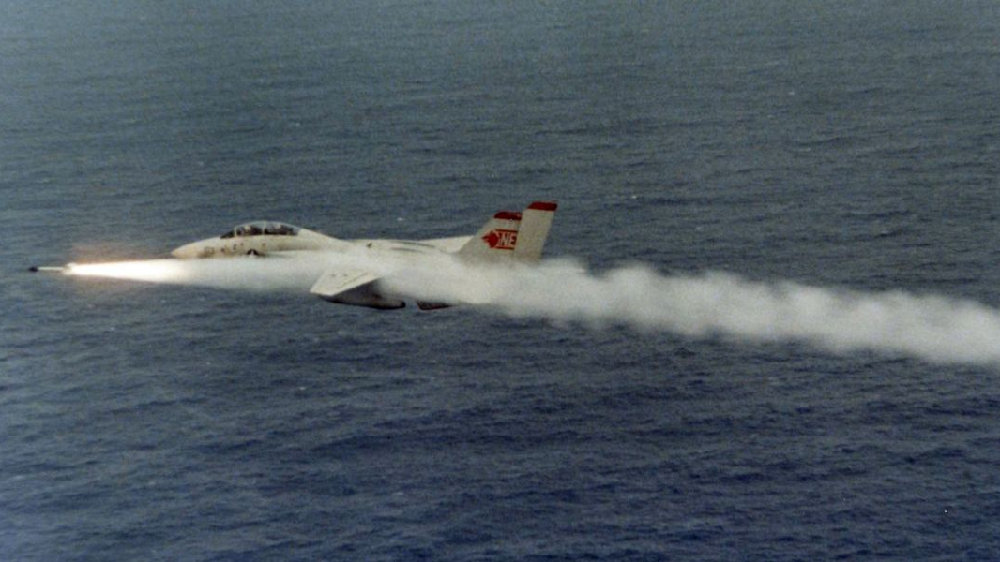 美国海军 F-14 飞行员回忆发射各型空空导弹|美国海军|飞行员|雄猫_新浪新闻