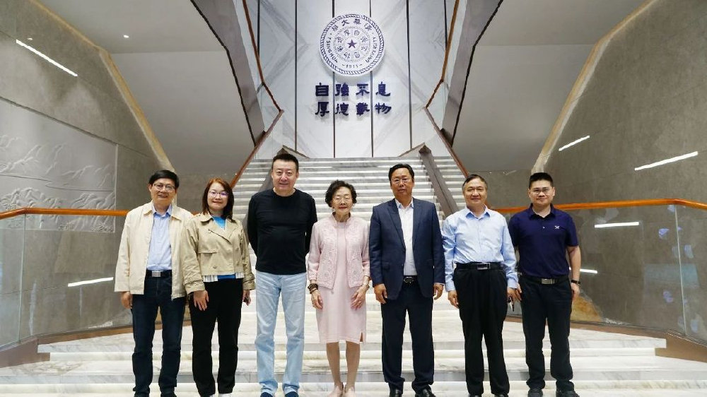 著名爱国侨胞领袖、爱国将领张治中将军女儿张素久一行到访合肥启迪科|合肥市|安徽省|清华大学|上海大学|校友会_新浪新闻