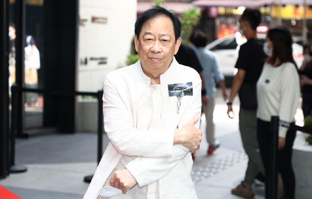 72岁绿叶病愈拒绝为TVB拍剧,直言赚的钱不够看病,自曝仍有合约