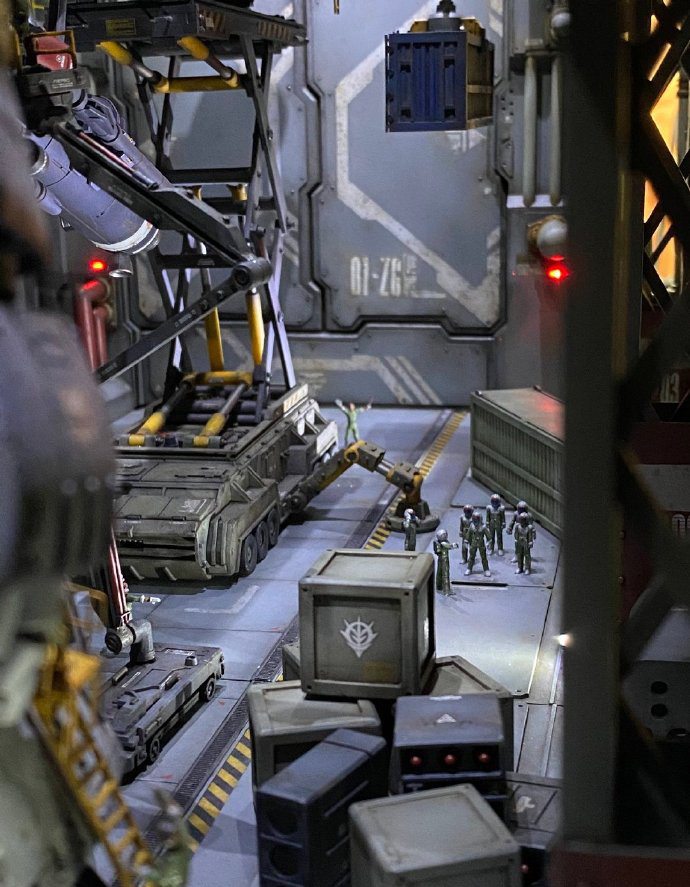 高达模型场景佳作,吉恩号整备场景__财经头条