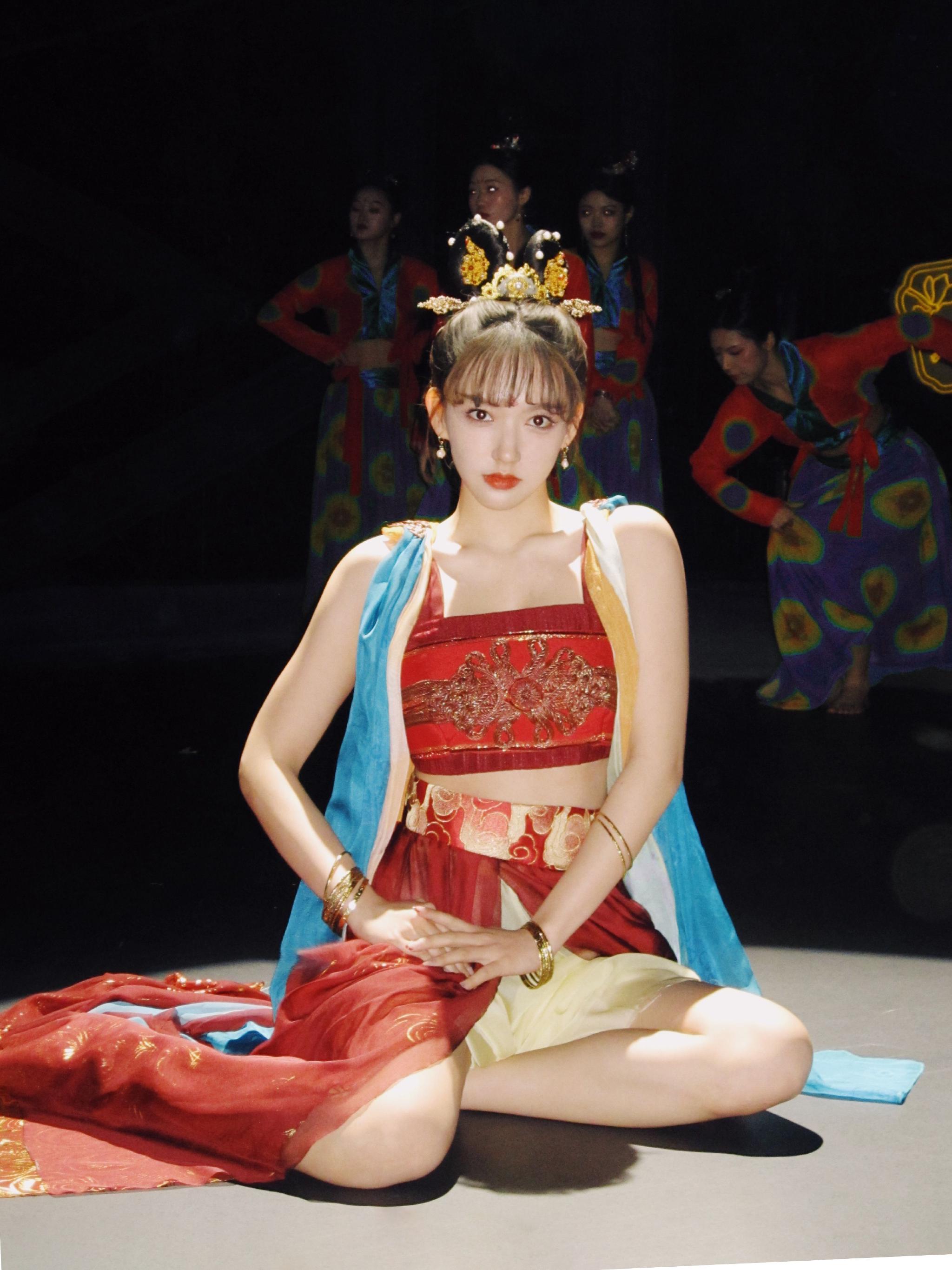 程潇舞蹈细节感满满……_高清图集_新浪网